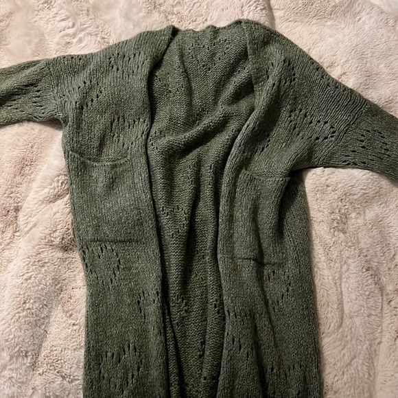 Sage green hand knit cardigan size L - Picture 1 of 2
